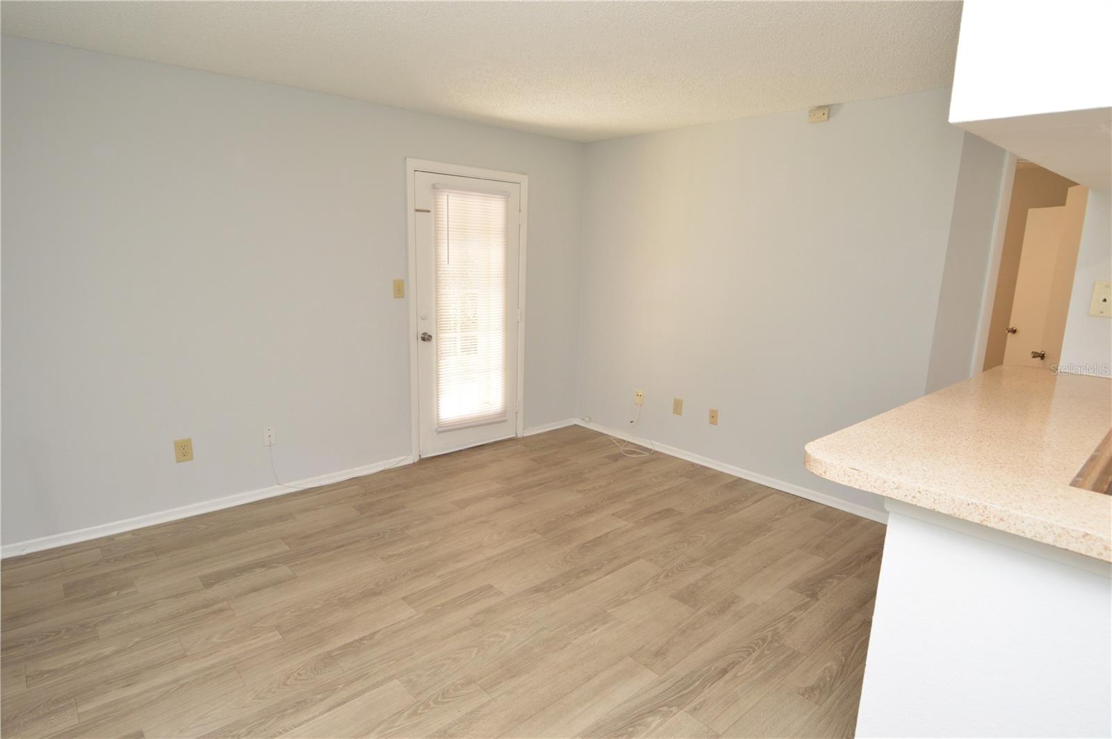 Image 16 of 90 For 8723 Fancy Finch Drive 102