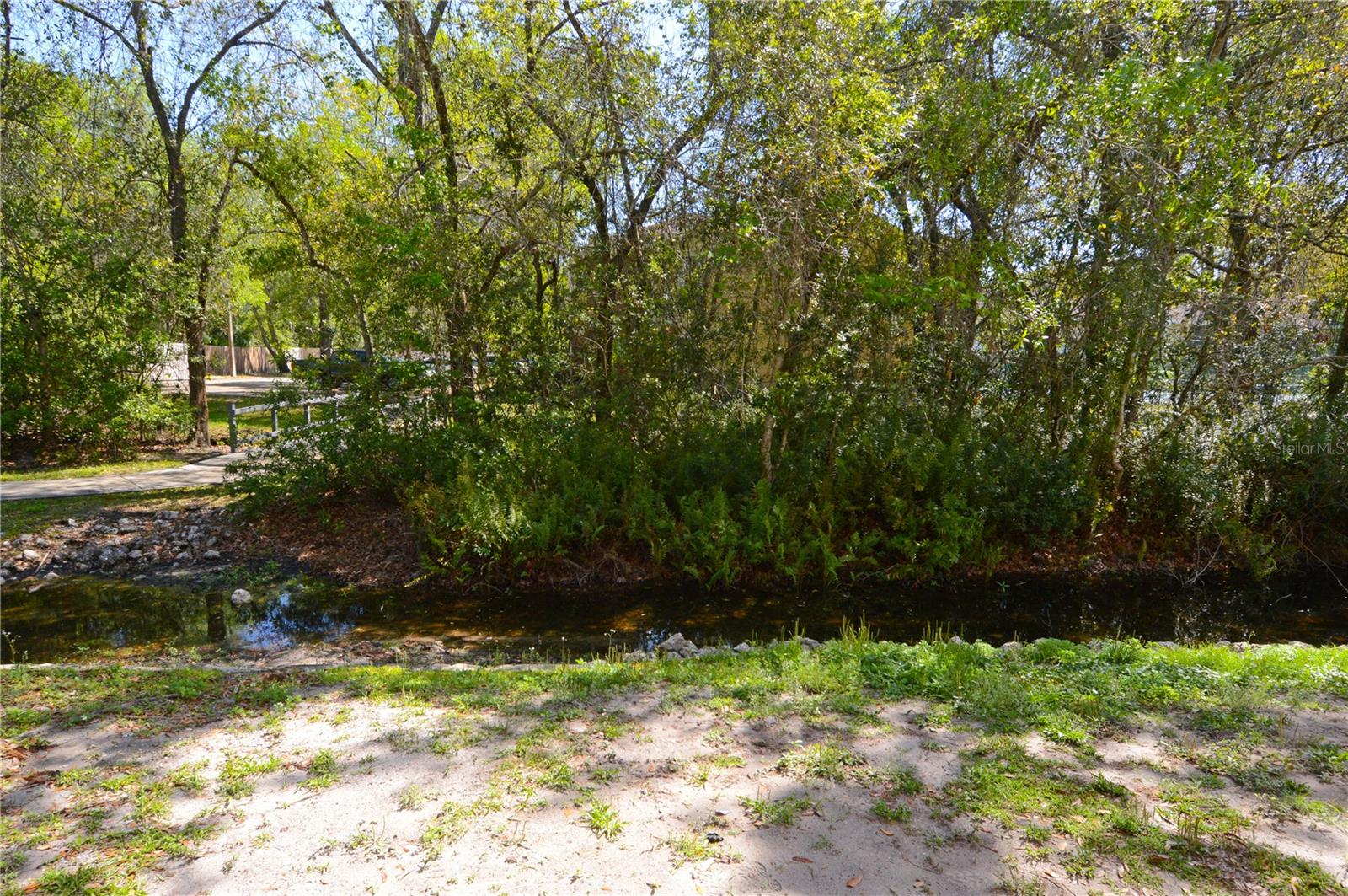 Image 39 of 90 For 8723 Fancy Finch Drive 102