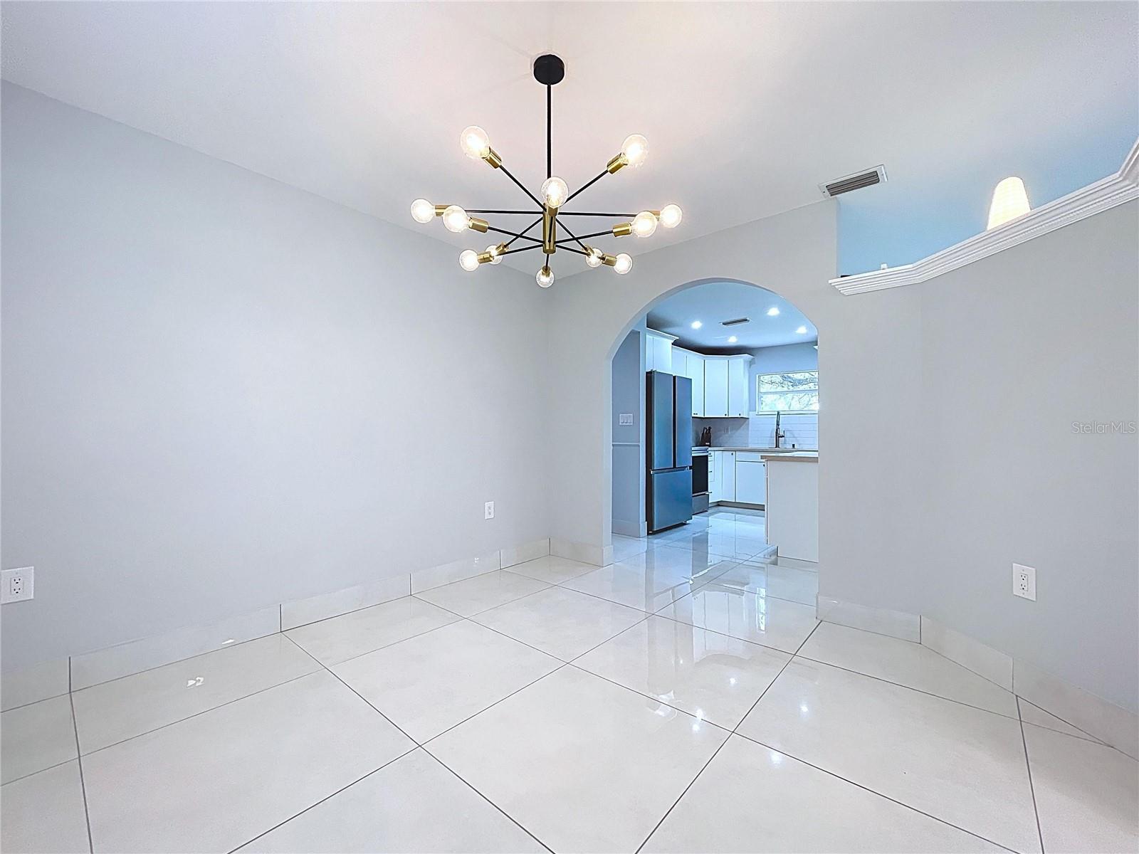 Image 14 of 83 For 17826 Littlewood Drive
