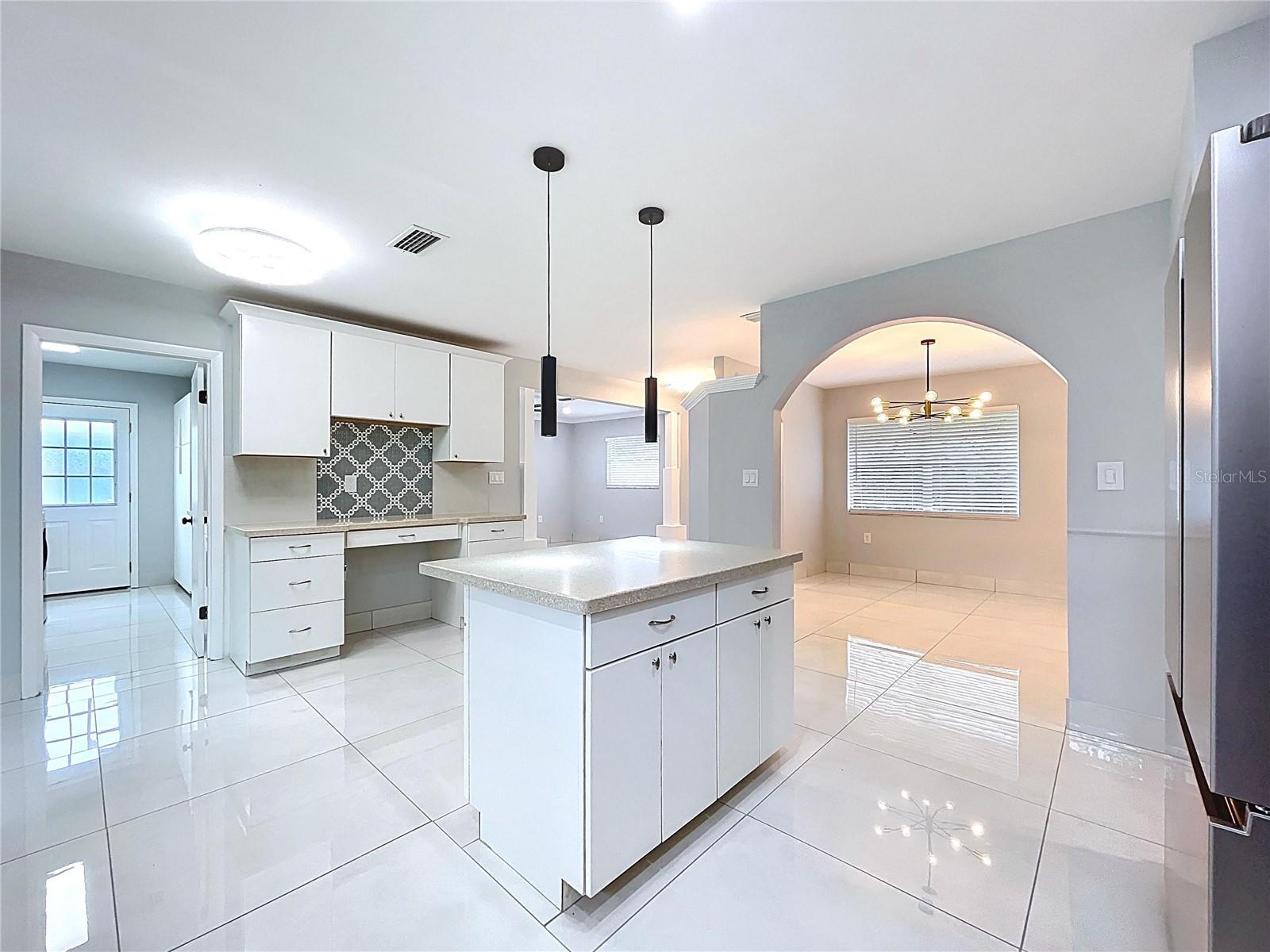 Image 30 of 83 For 17826 Littlewood Drive