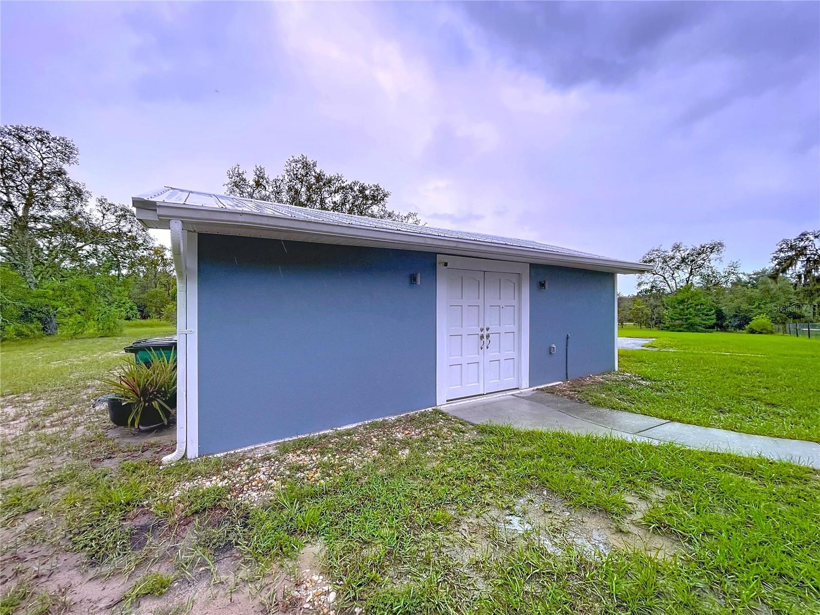 Image 60 of 83 For 17826 Littlewood Drive