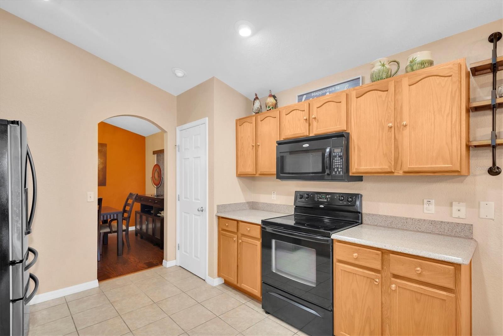 Image 12 of 44 For 8249 Peak Avenue