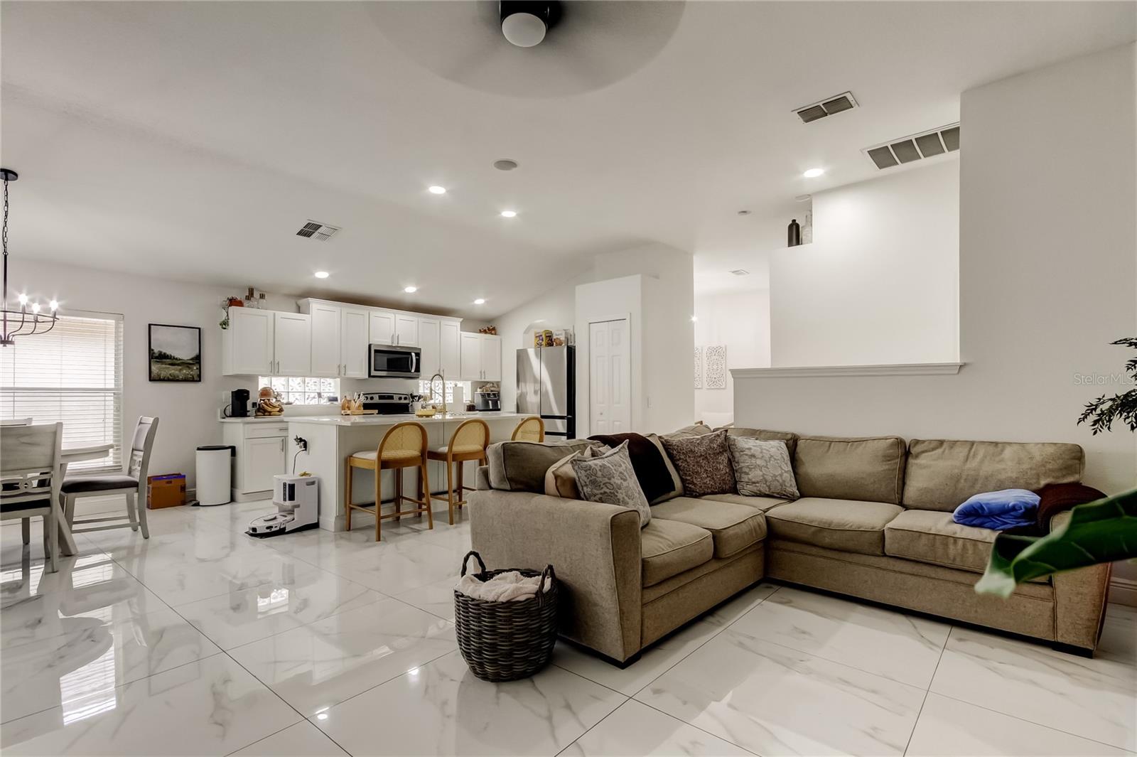 Listing photo id 20 for 4710 Dunnie Drive