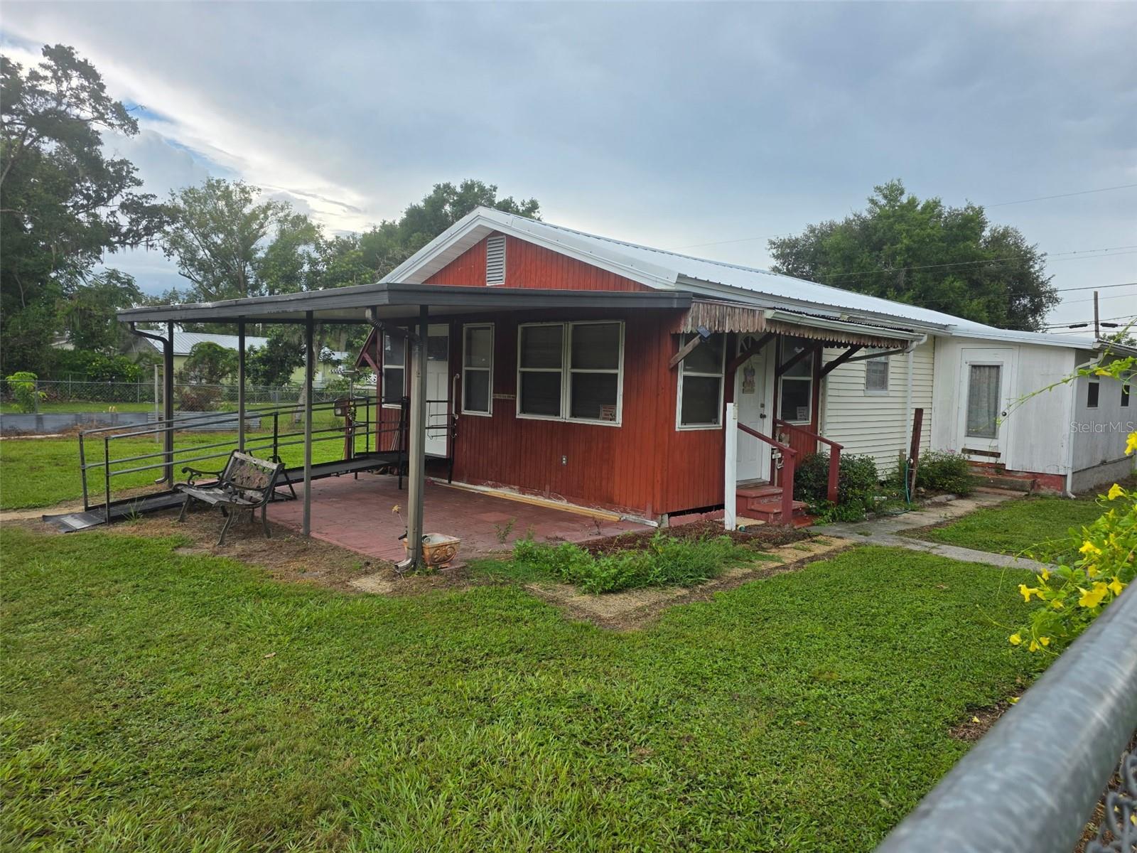 Image 10 of 23 For 4209 Thonotosassa Road