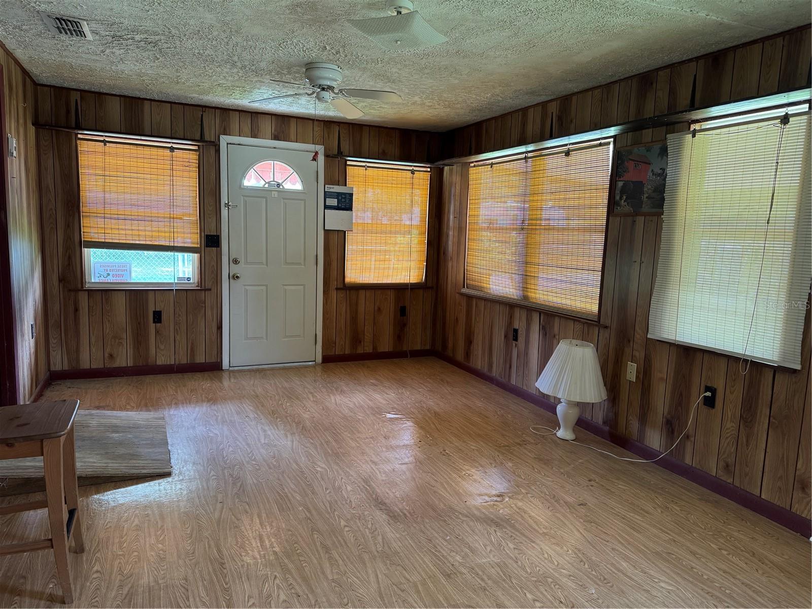 Image 11 of 23 For 4209 Thonotosassa Road