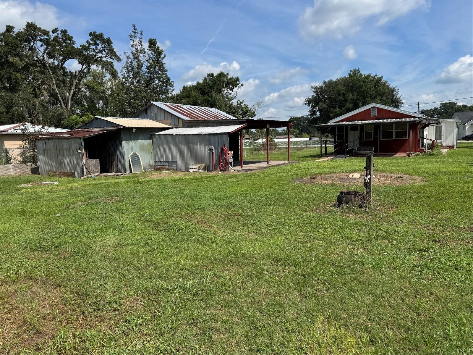 Image 4 of 23 For 4209 Thonotosassa Road