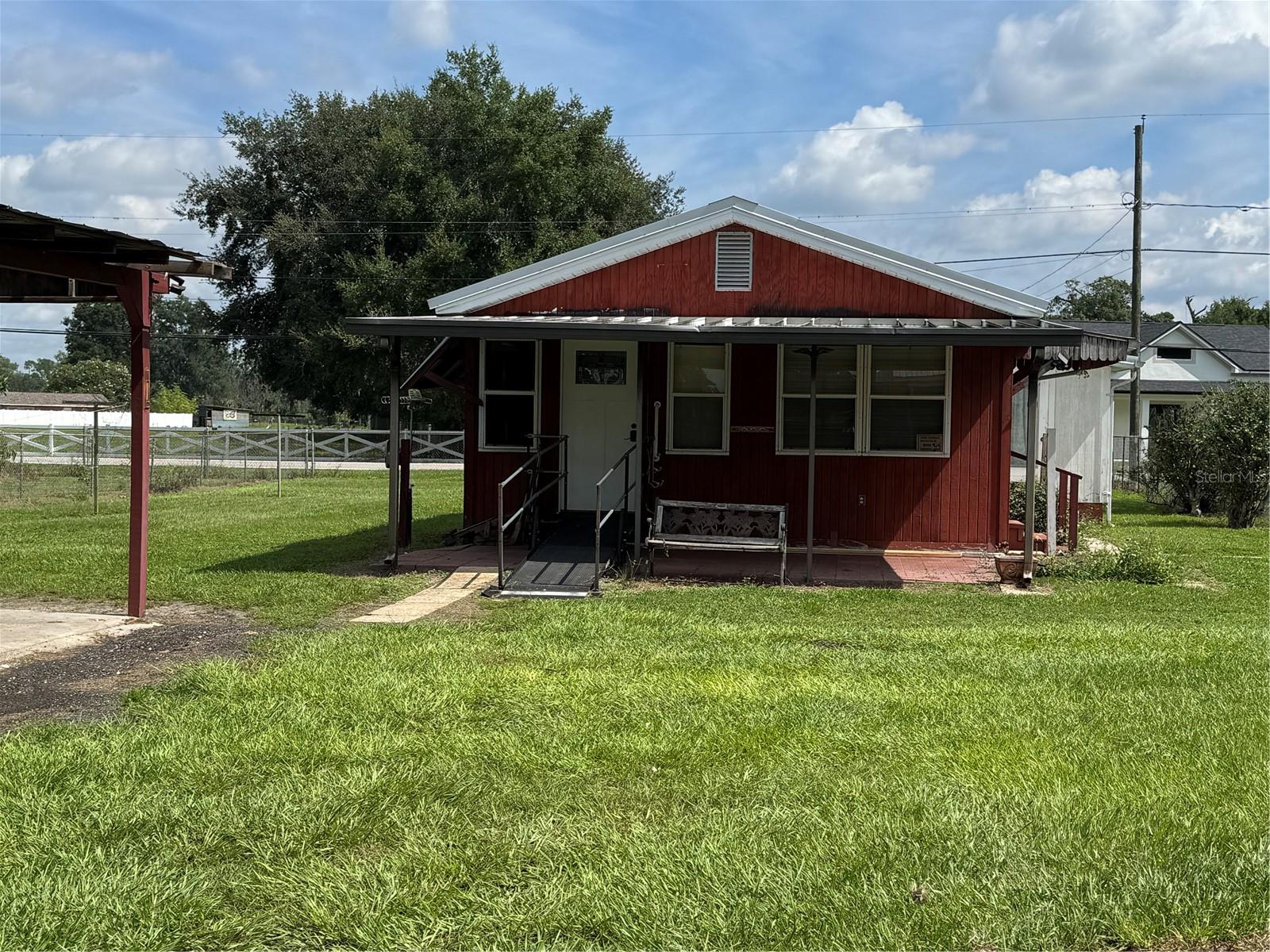 Image 5 of 23 For 4209 Thonotosassa Road