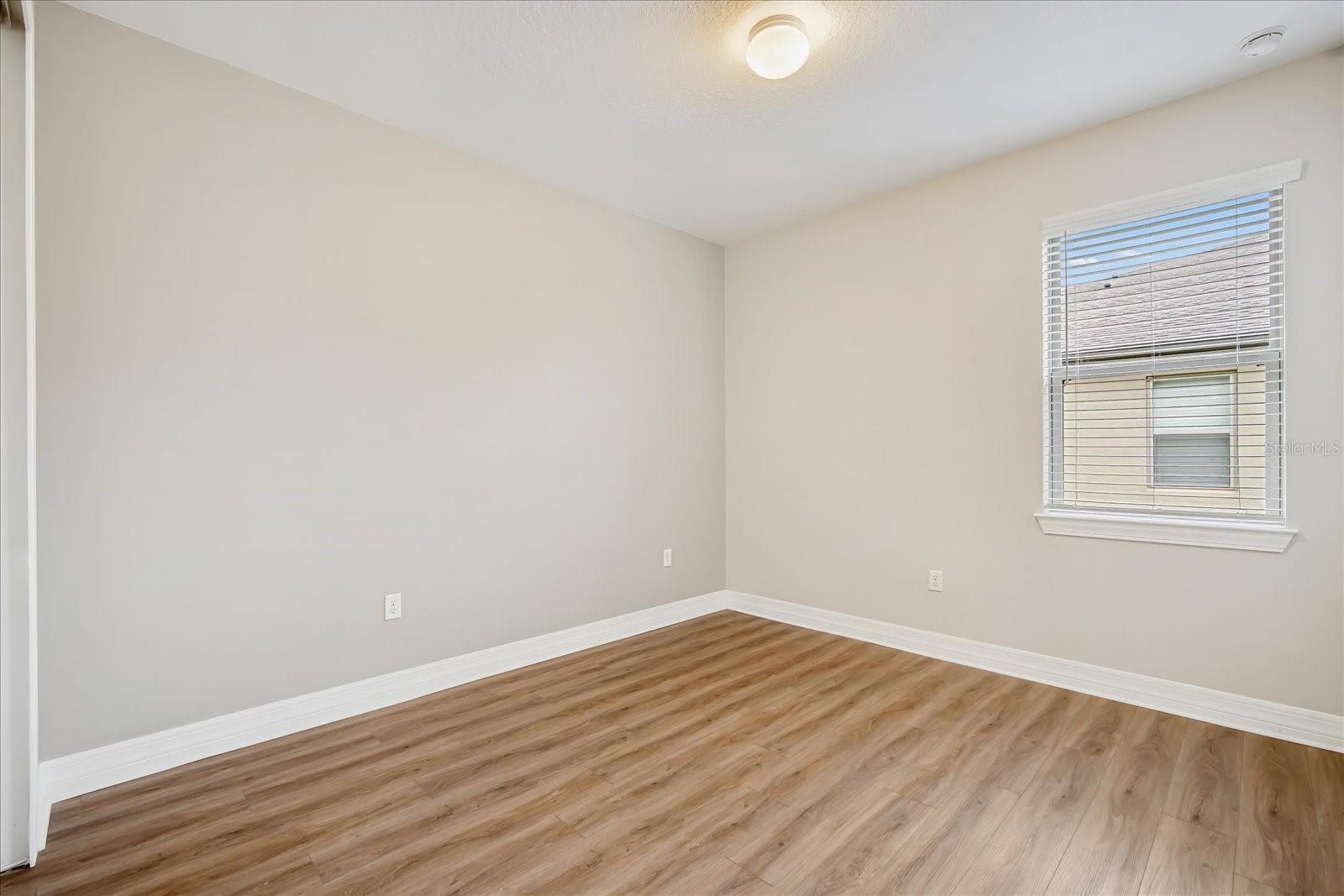 Image 18 of 26 For 1506 Glen Alpine Place