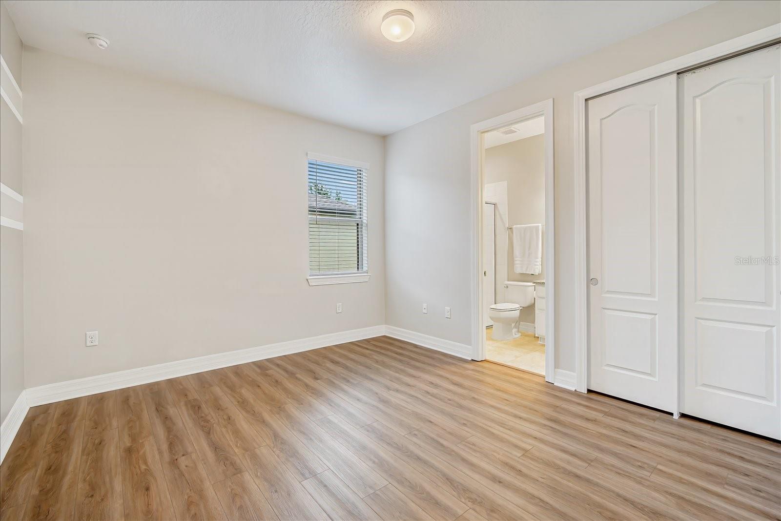 Image 20 of 26 For 1506 Glen Alpine Place