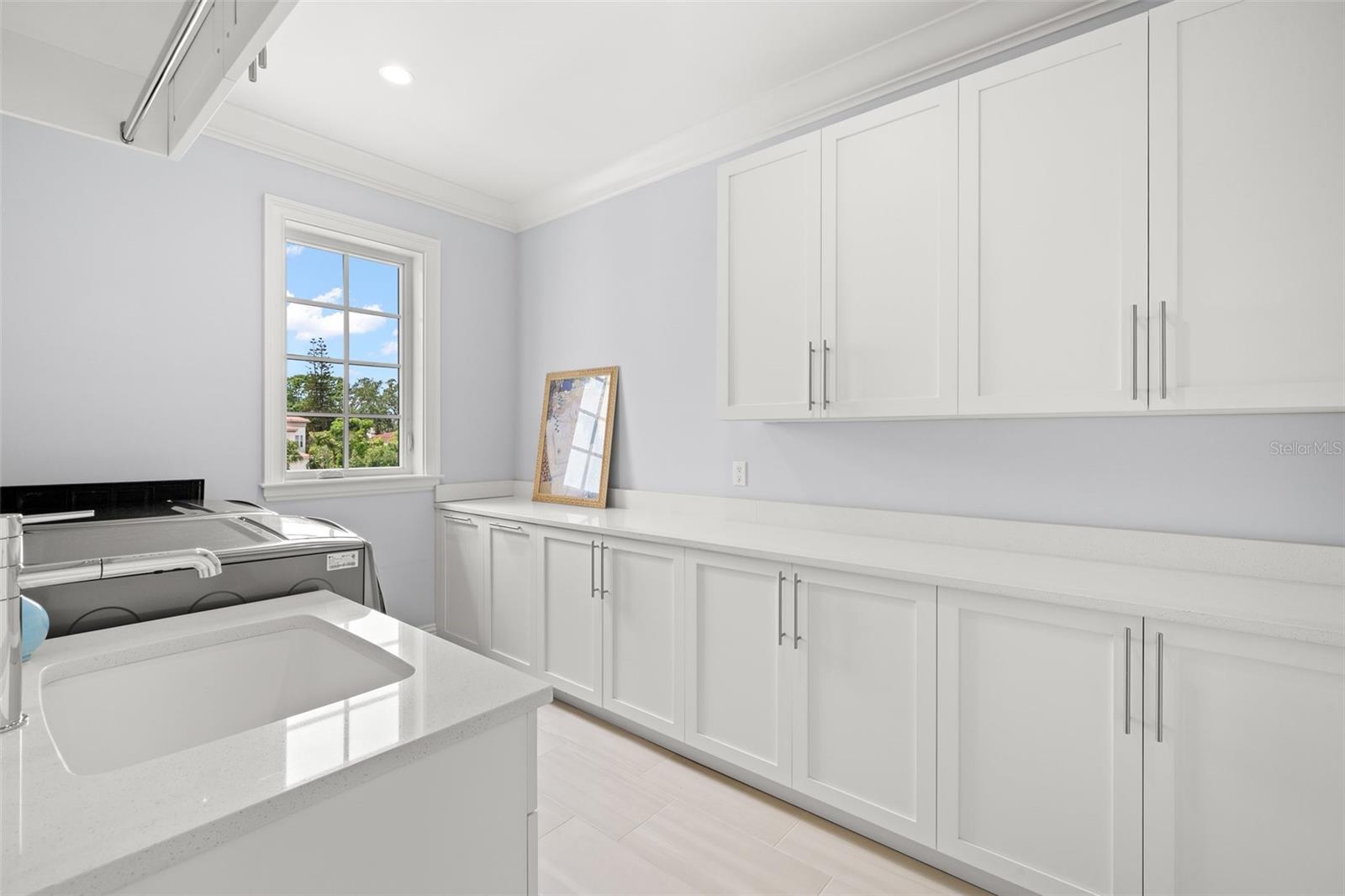 Image 47 of 58 For 419 Shore Crest Drive