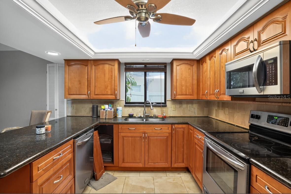 Image 10 of 41 For 2643 Burntfork Drive
