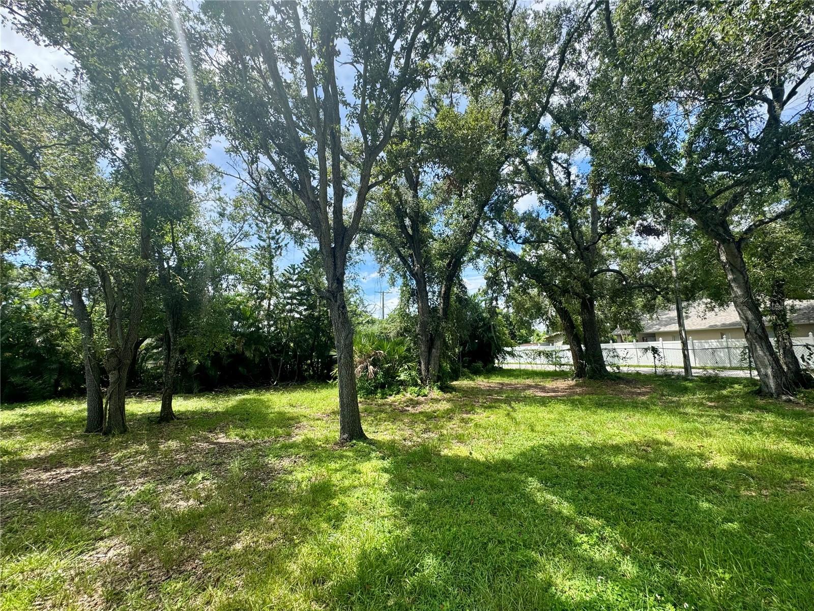 Image 33 of 35 For 3902 Elrod Avenue