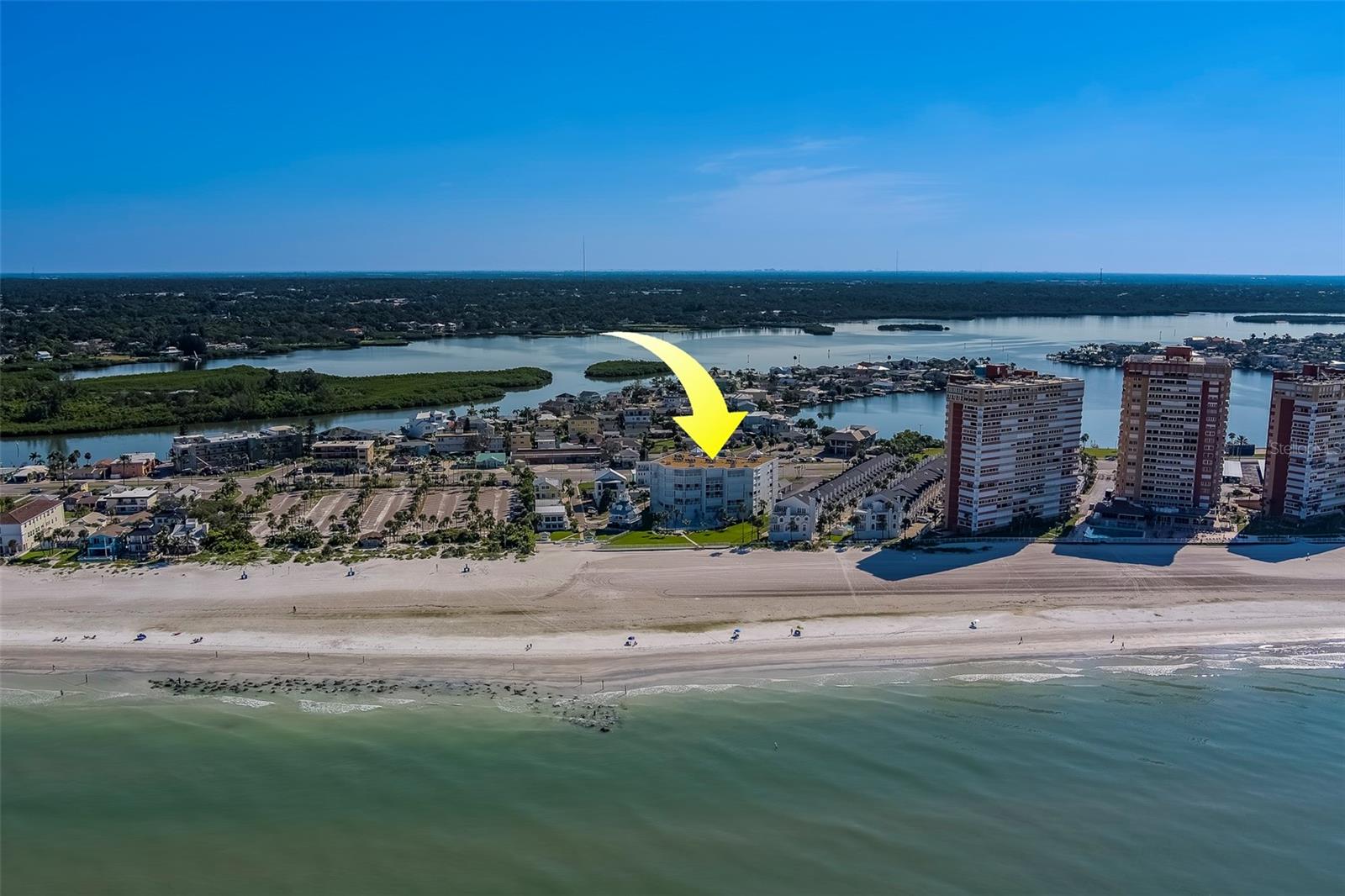 Image 47 of 63 For 17980 Gulf Boulevard 402