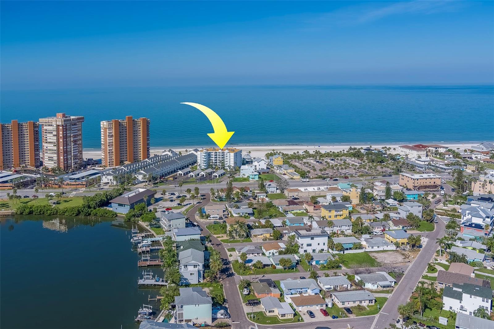 Image 49 of 63 For 17980 Gulf Boulevard 402