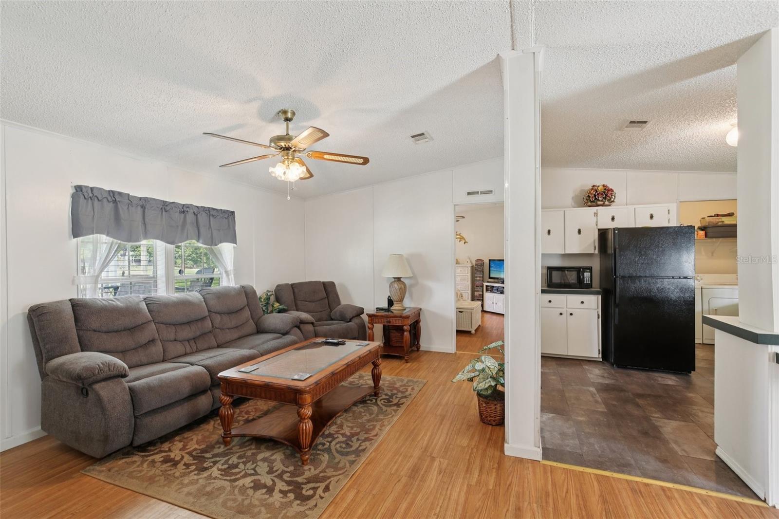 Image 12 of 53 For 12904 Darla Drive