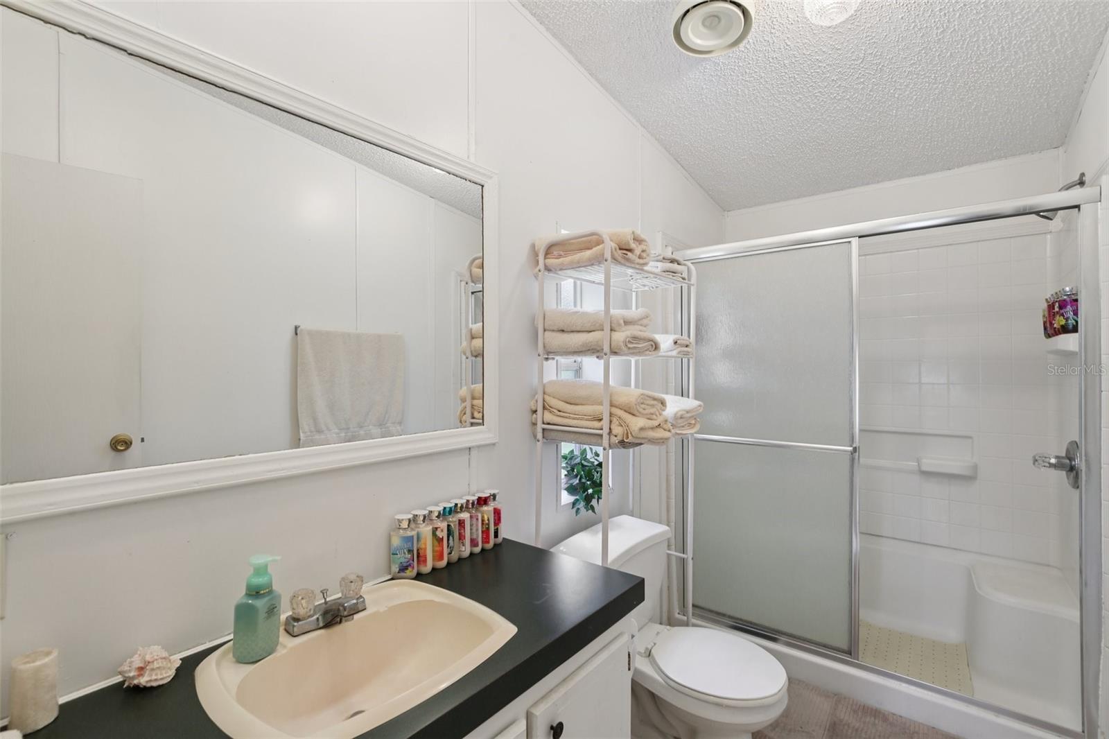 Image 30 of 53 For 12904 Darla Drive