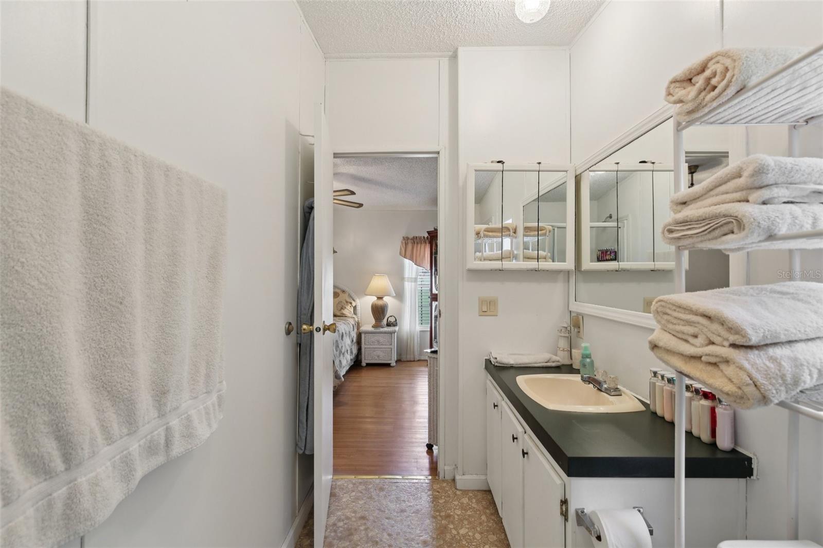 Image 31 of 53 For 12904 Darla Drive