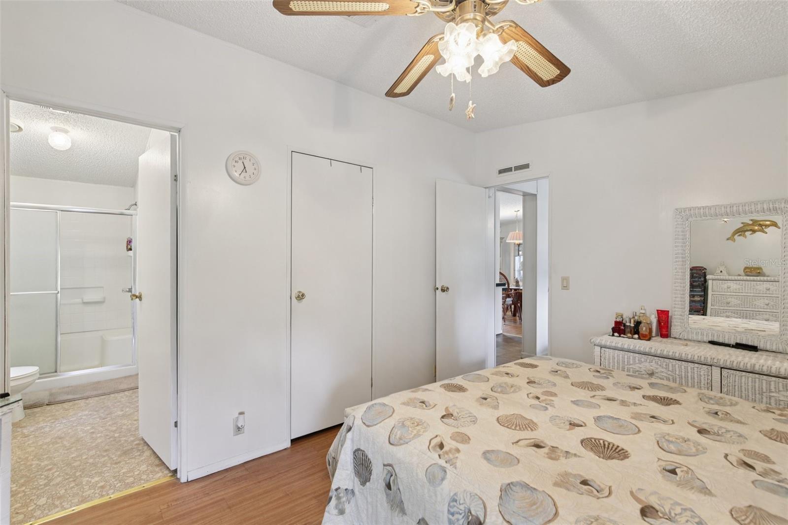 Image 32 of 53 For 12904 Darla Drive