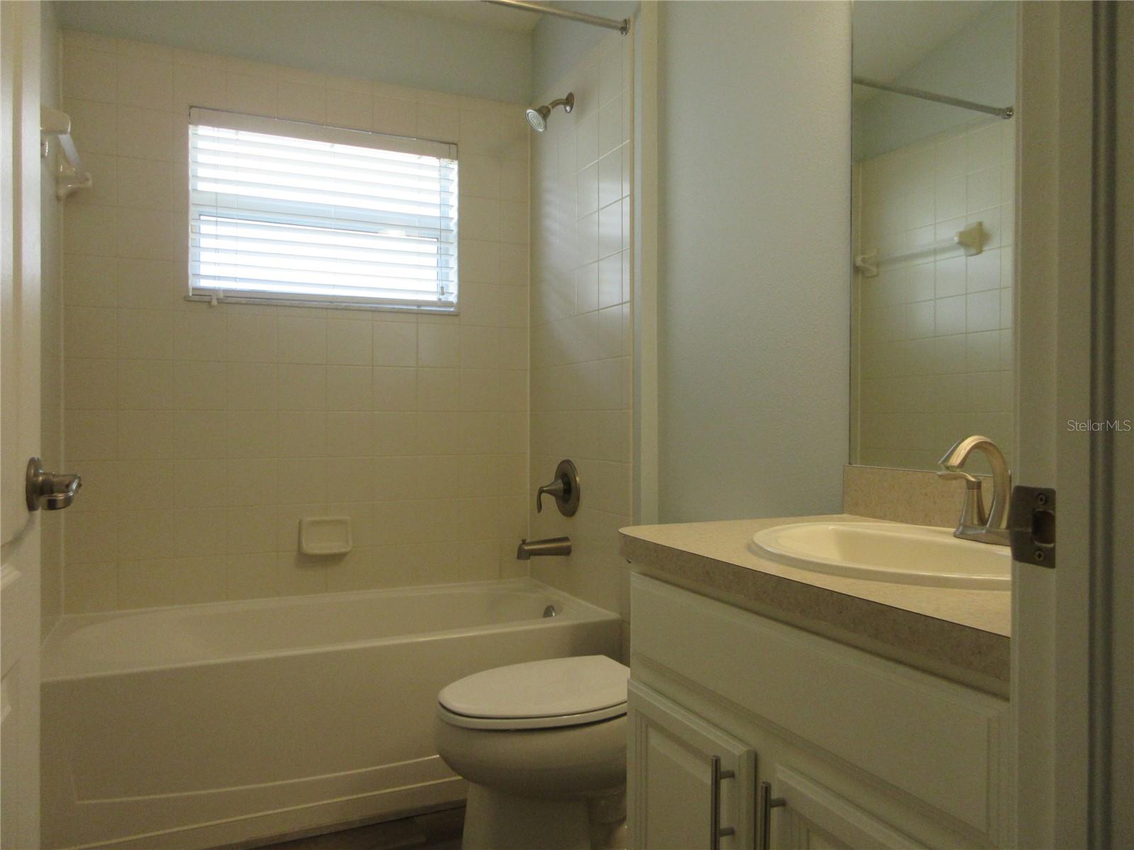 Image 14 of 20 For 13033 Avalon Crest Court