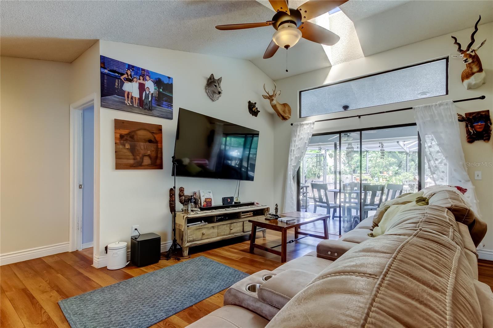 Image 11 of 47 For 1800 Sagebrush Road