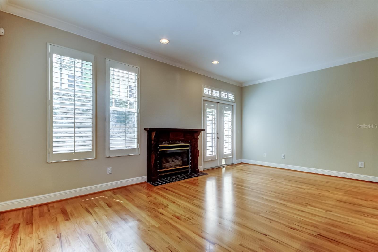 Image 16 of 63 For 2920 El Prado Boulevard 13