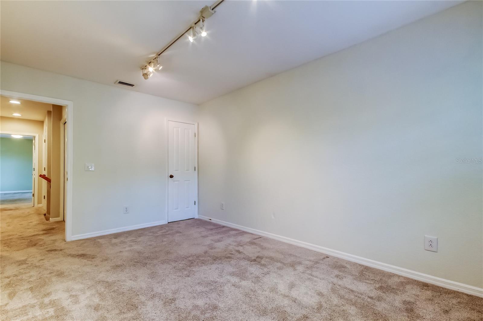 Image 38 of 63 For 2920 El Prado Boulevard 13