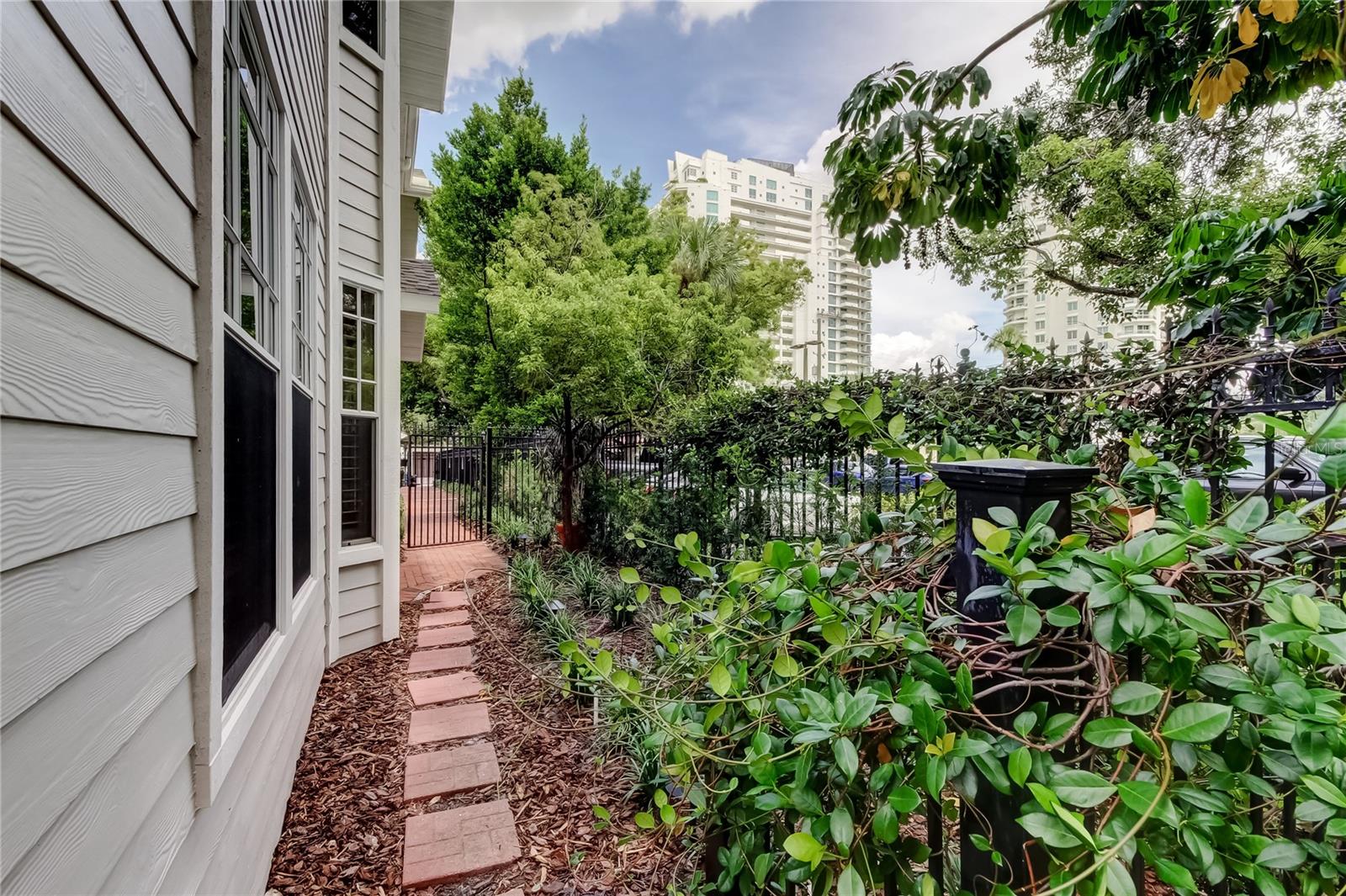 Image 60 of 63 For 2920 El Prado Boulevard 13