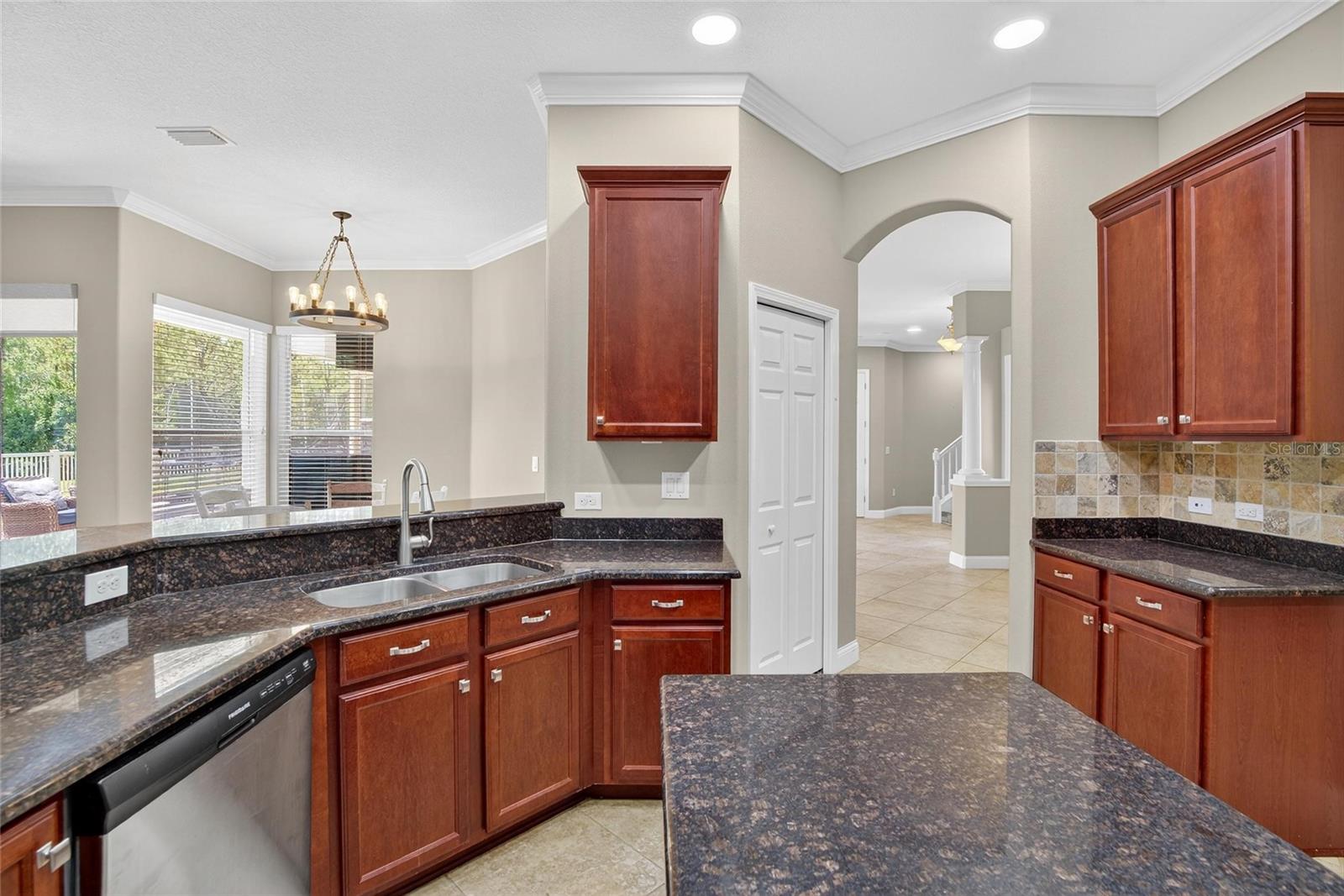 Image 10 of 72 For 27202 Sora Boulevard