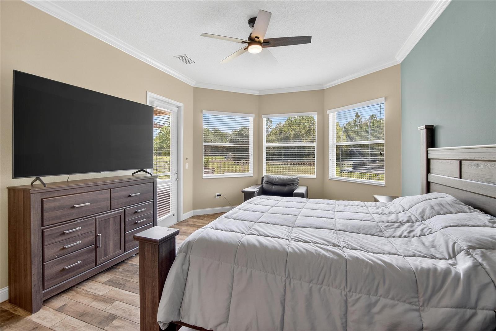 Image 23 of 72 For 27202 Sora Boulevard