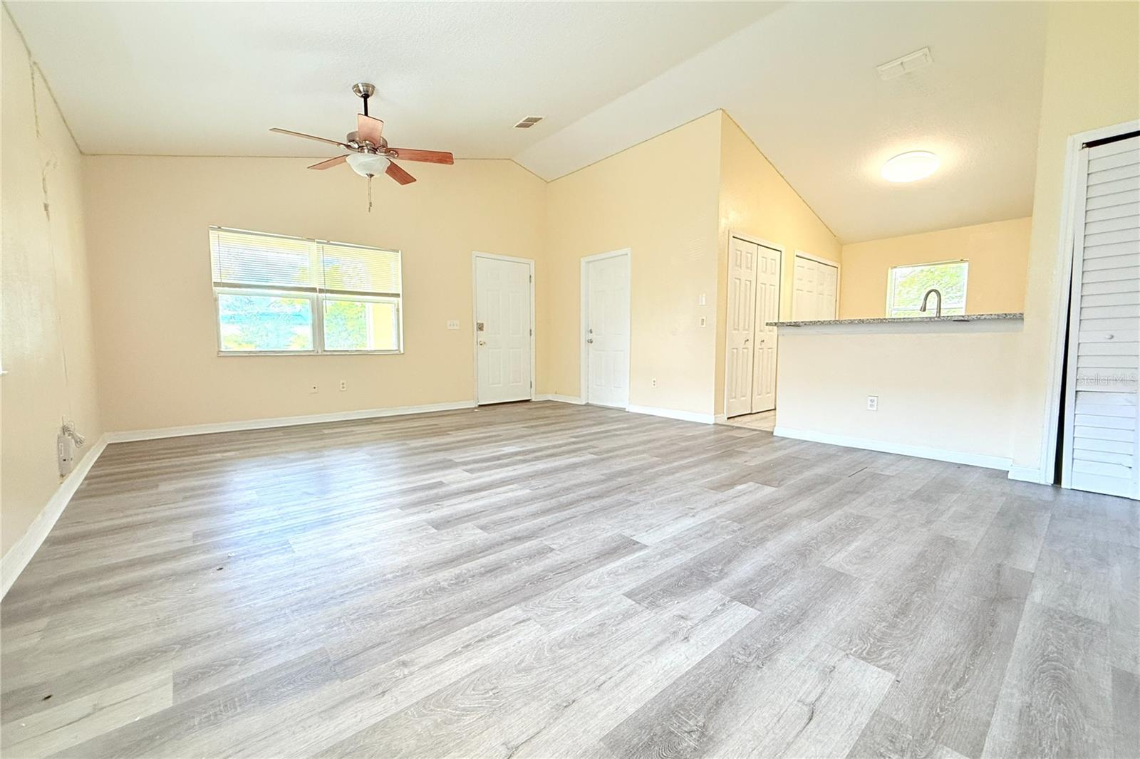Image 4 of 34 For 2704 19th Avenue