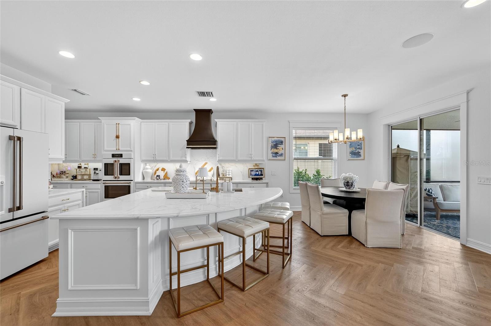 Image 12 of 99 For 4518 Esperanza Court