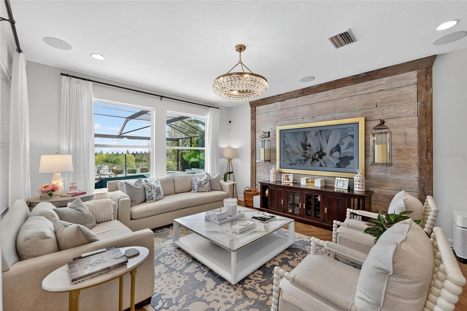 Image 25 of 99 For 4518 Esperanza Court