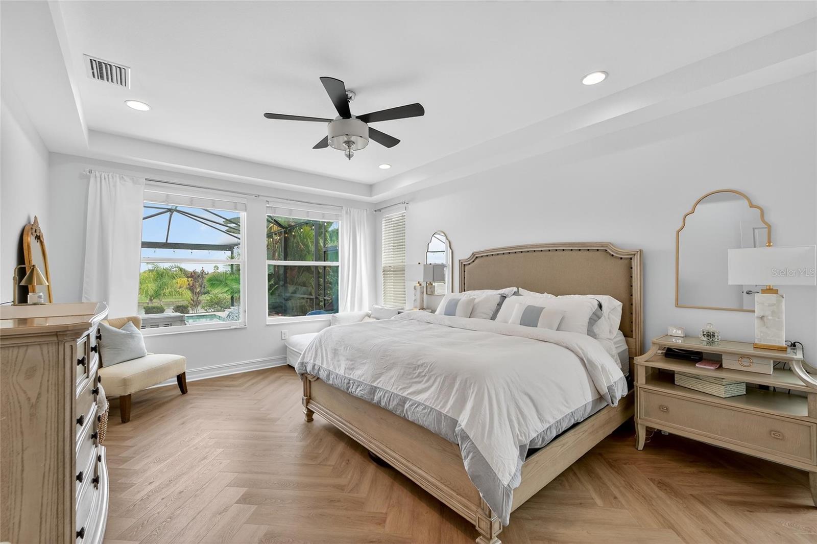 Image 35 of 99 For 4518 Esperanza Court