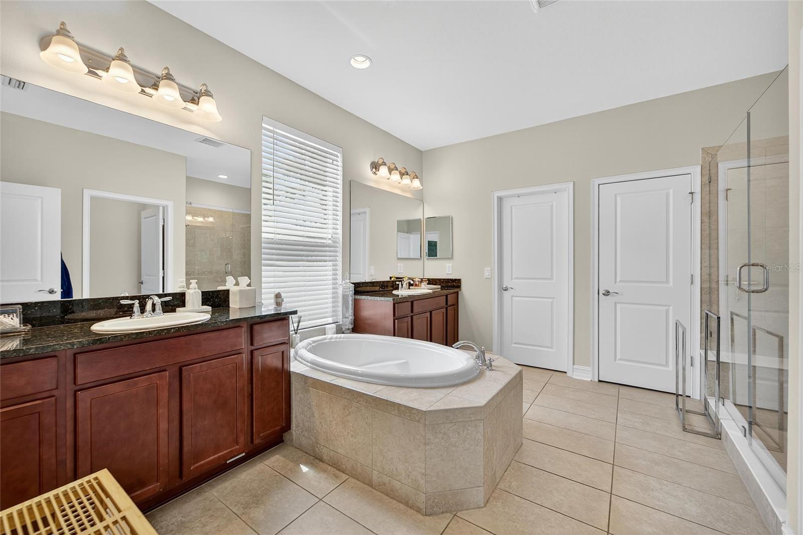 Image 39 of 99 For 4518 Esperanza Court