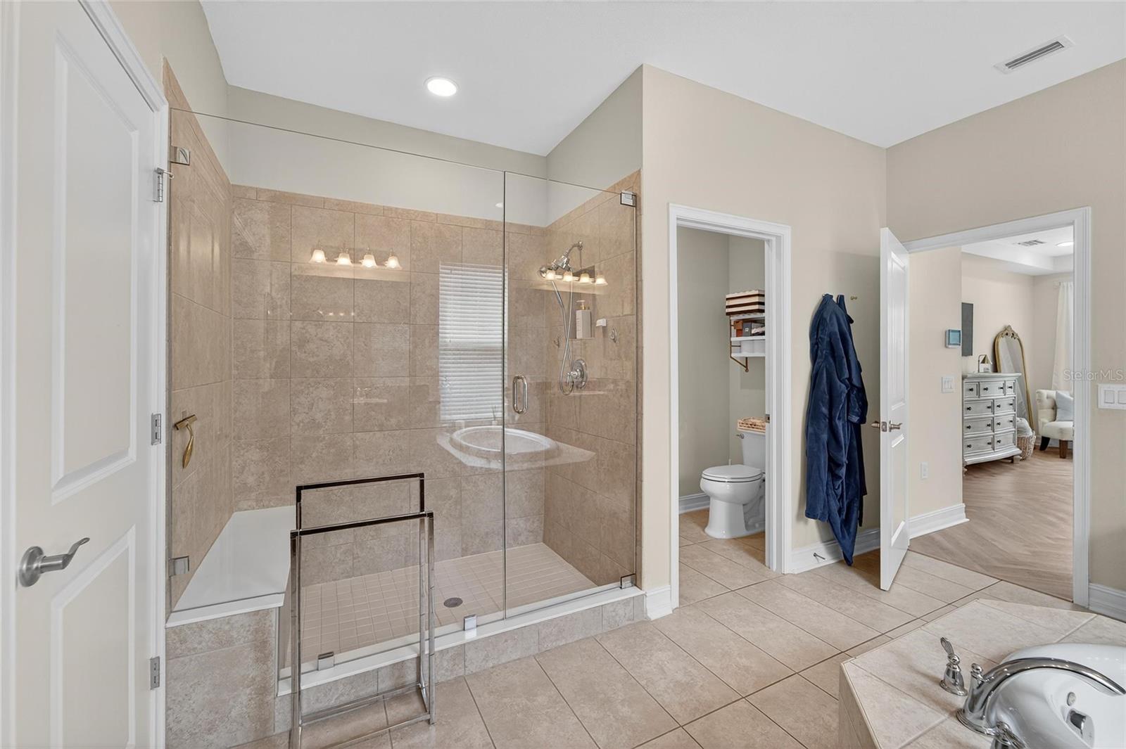 Image 42 of 99 For 4518 Esperanza Court