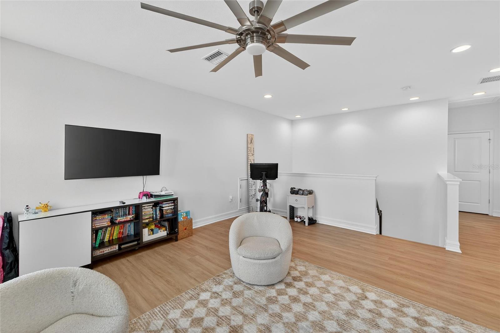 Image 64 of 99 For 4518 Esperanza Court