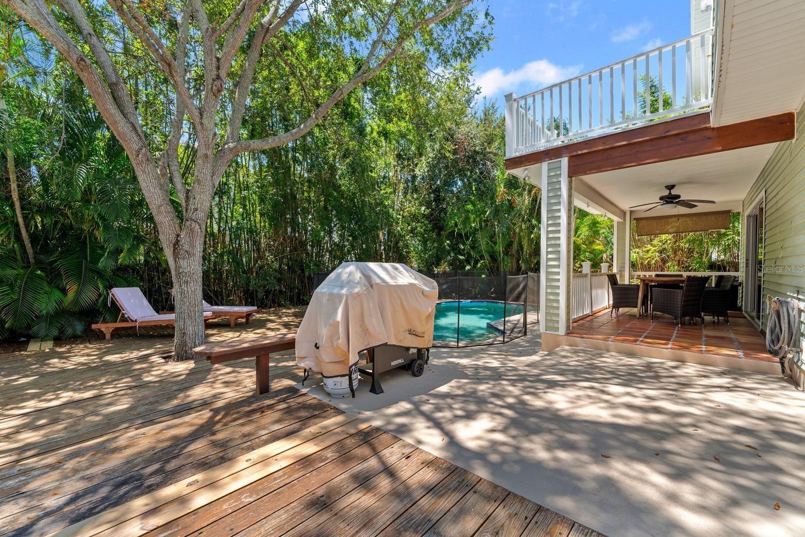 Image 33 of 47 For 506 Oceanview Avenue