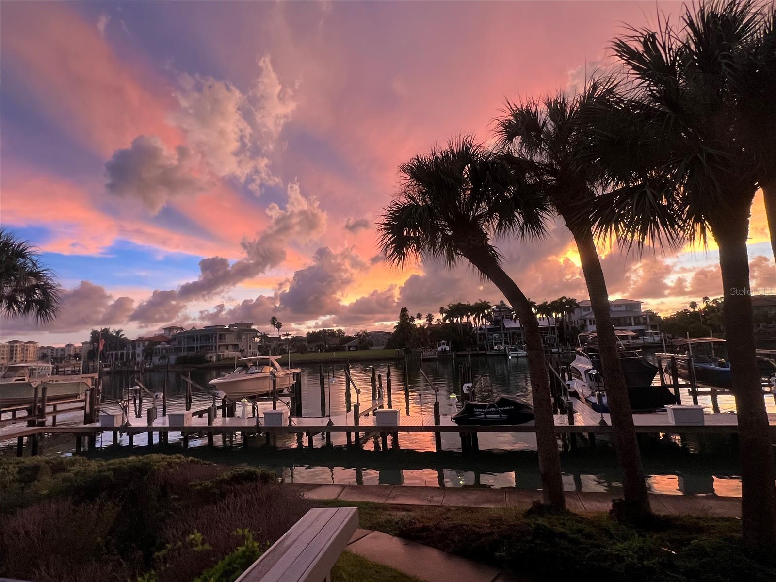 Image 3 of 22 For 910 Pinellas Bayway S 103