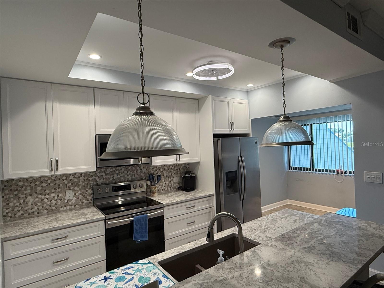 Image 9 of 22 For 910 Pinellas Bayway S 103