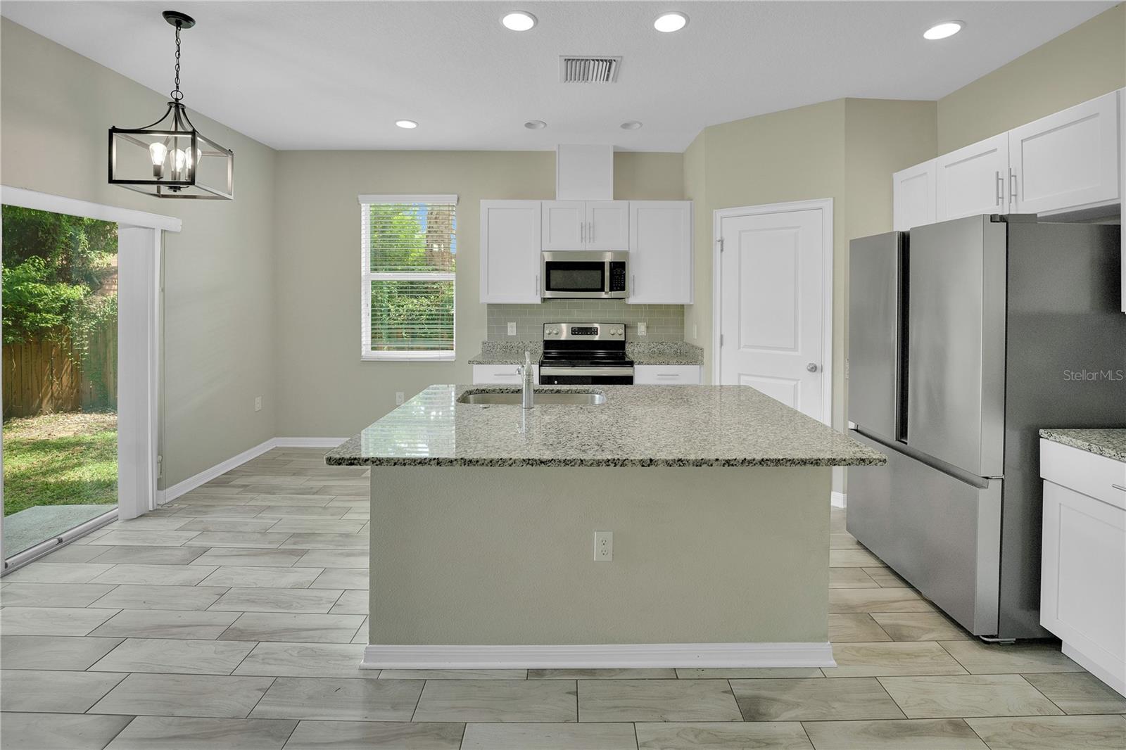 Image 12 of 41 For 2612 26th Avenue