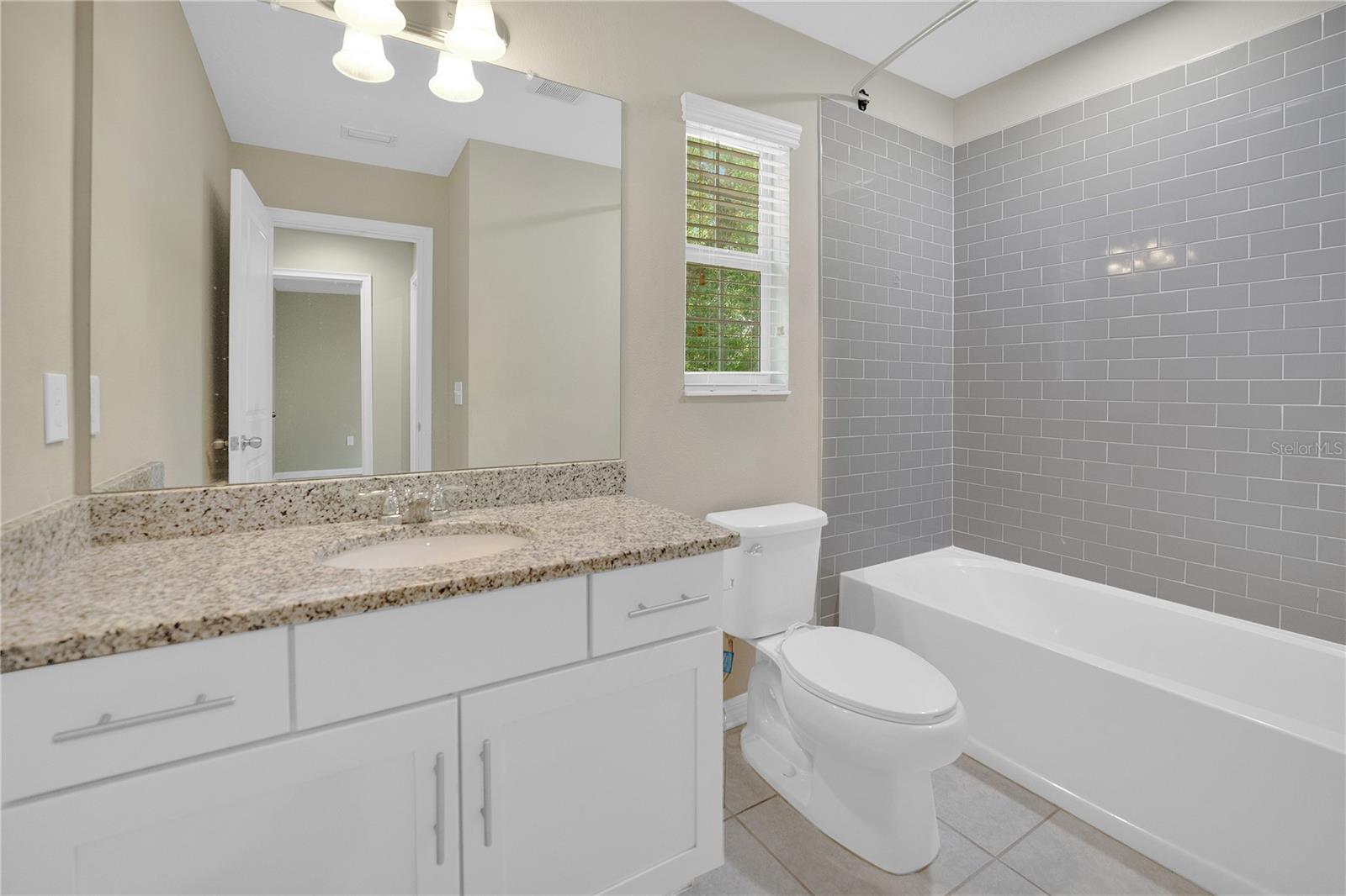 Image 30 of 41 For 2612 26th Avenue