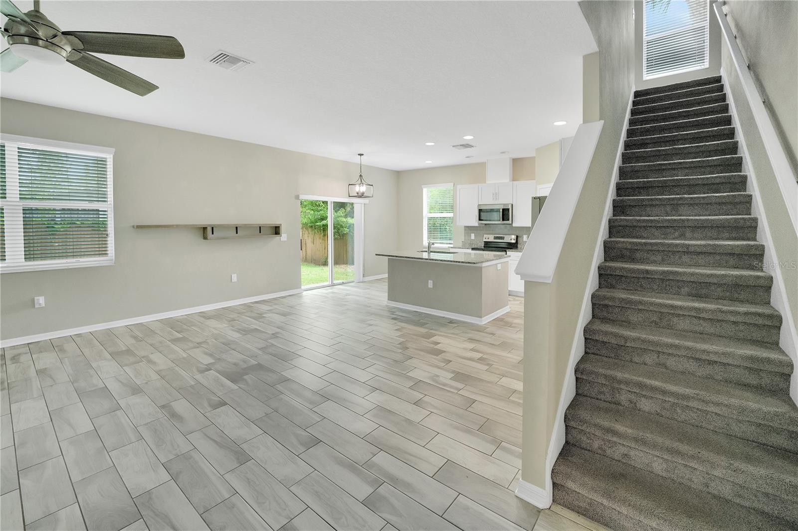 Image 6 of 41 For 2612 26th Avenue