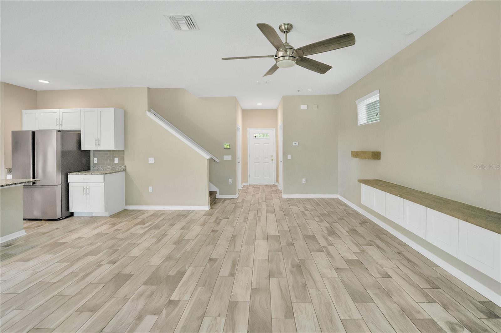 Image 9 of 41 For 2612 26th Avenue