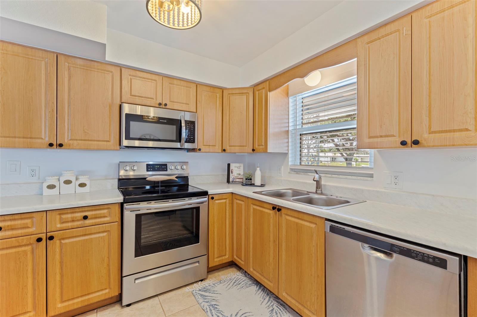 Image 23 of 41 For 5628 Williams Boulevard