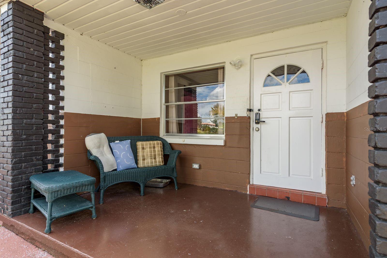 Image 4 of 34 For 2102 Ivy Street
