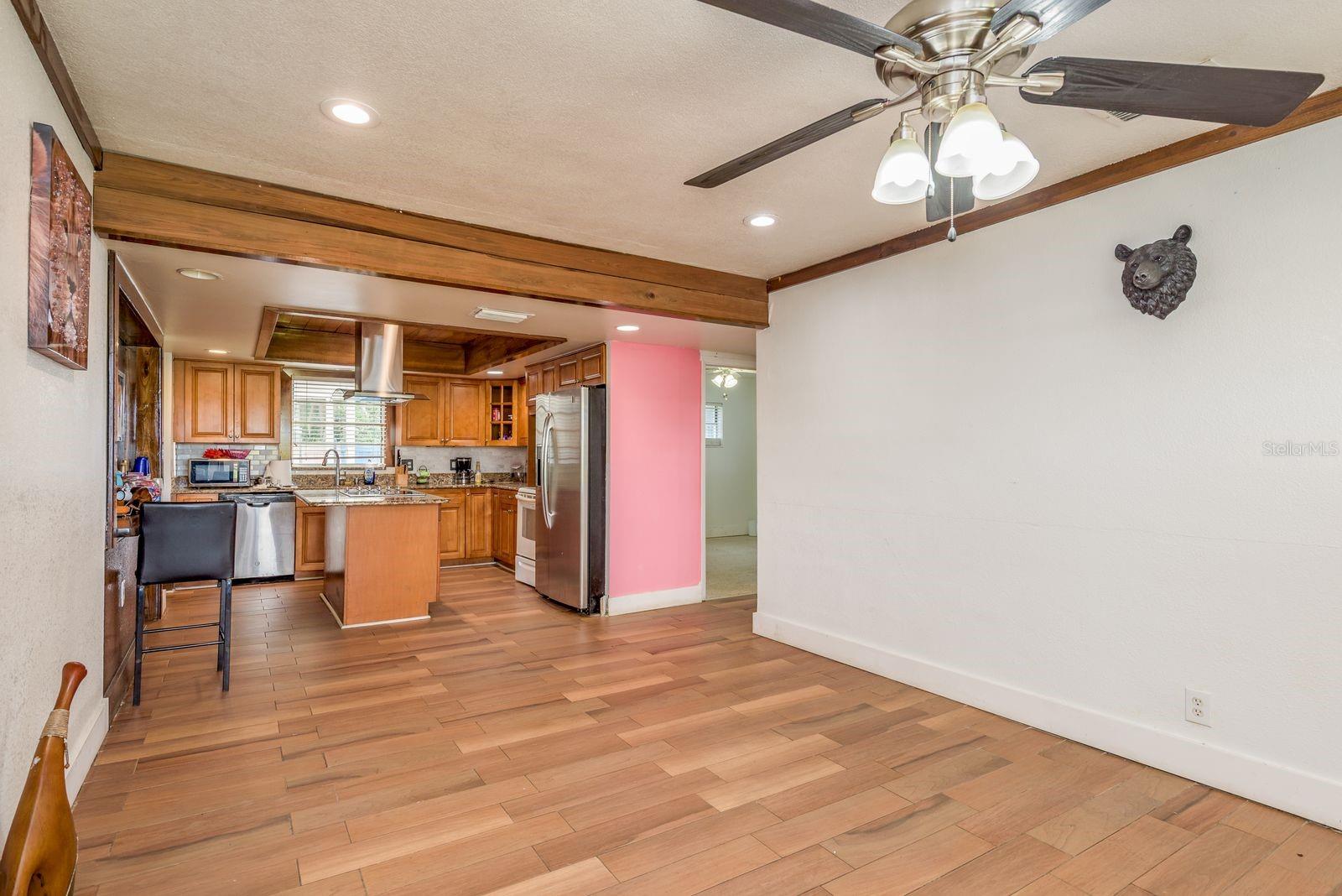 Image 6 of 34 For 2102 Ivy Street