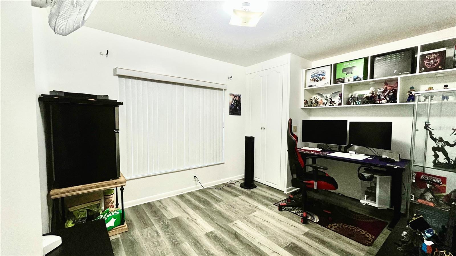 Image 27 of 34 For 14216 Briarthorn Drive