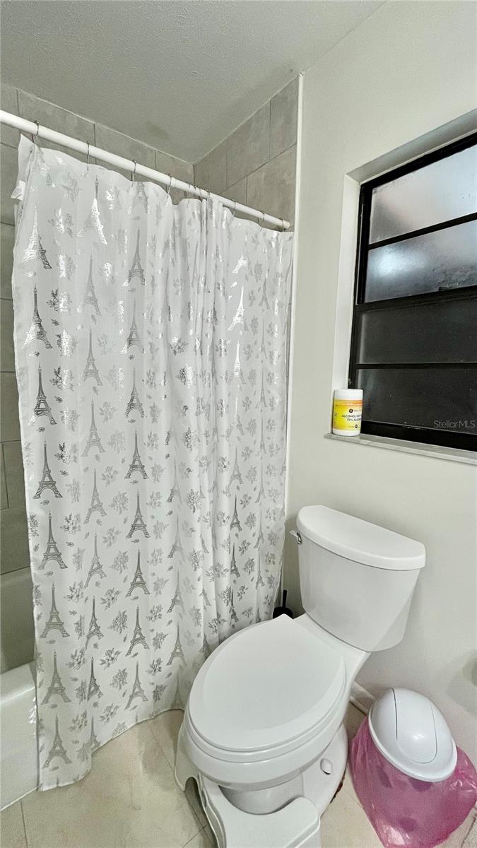 Image 31 of 34 For 14216 Briarthorn Drive