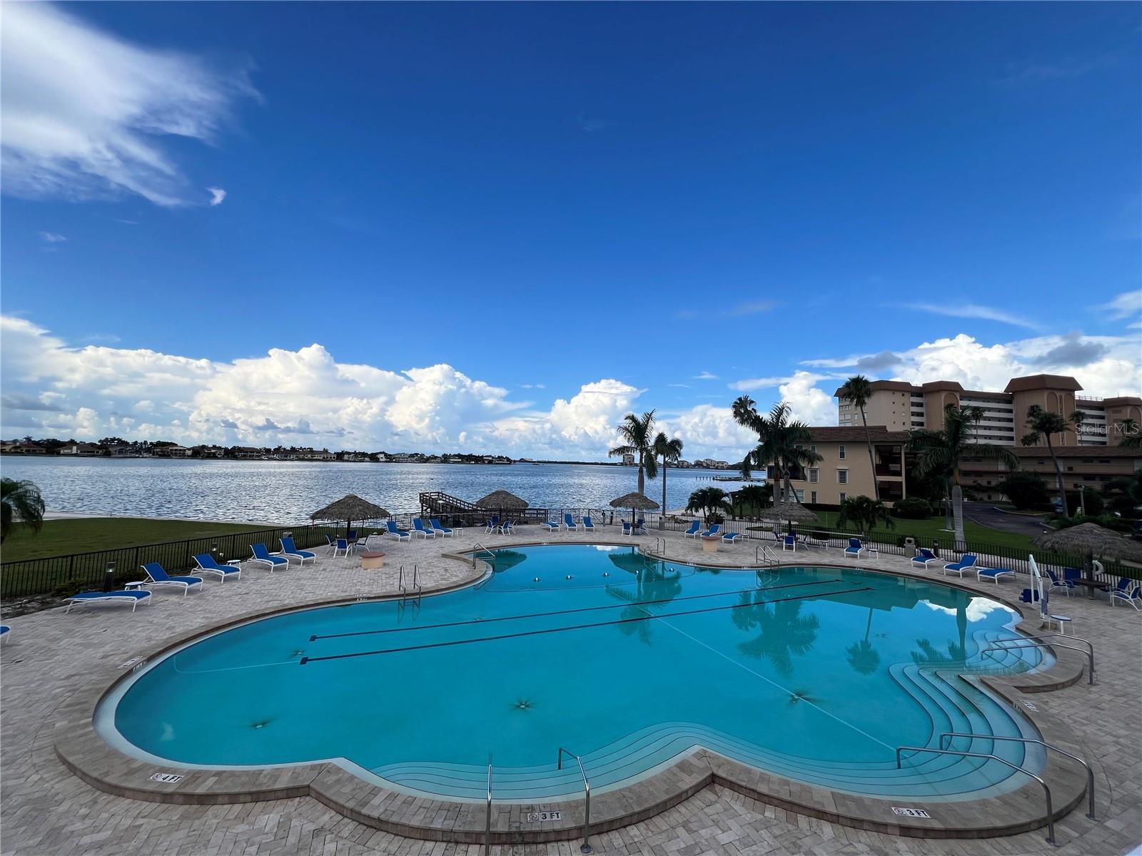 Details for 4900 Brittany Drive S 305, ST PETERSBURG, FL 33715