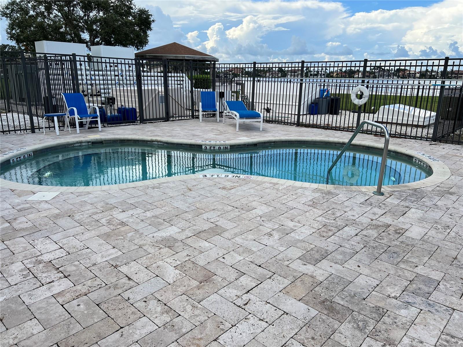 Image 20 of 30 For 4900 Brittany Drive S 305